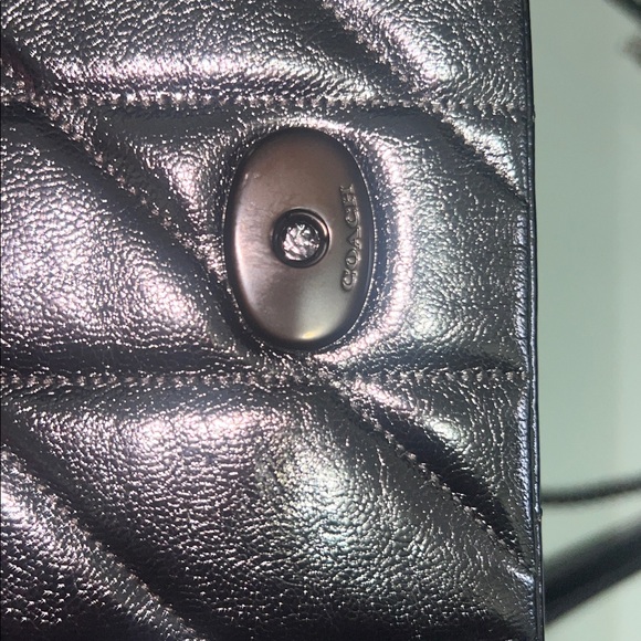 Coach metallic Tabby wristlet - Picture 7 of 12